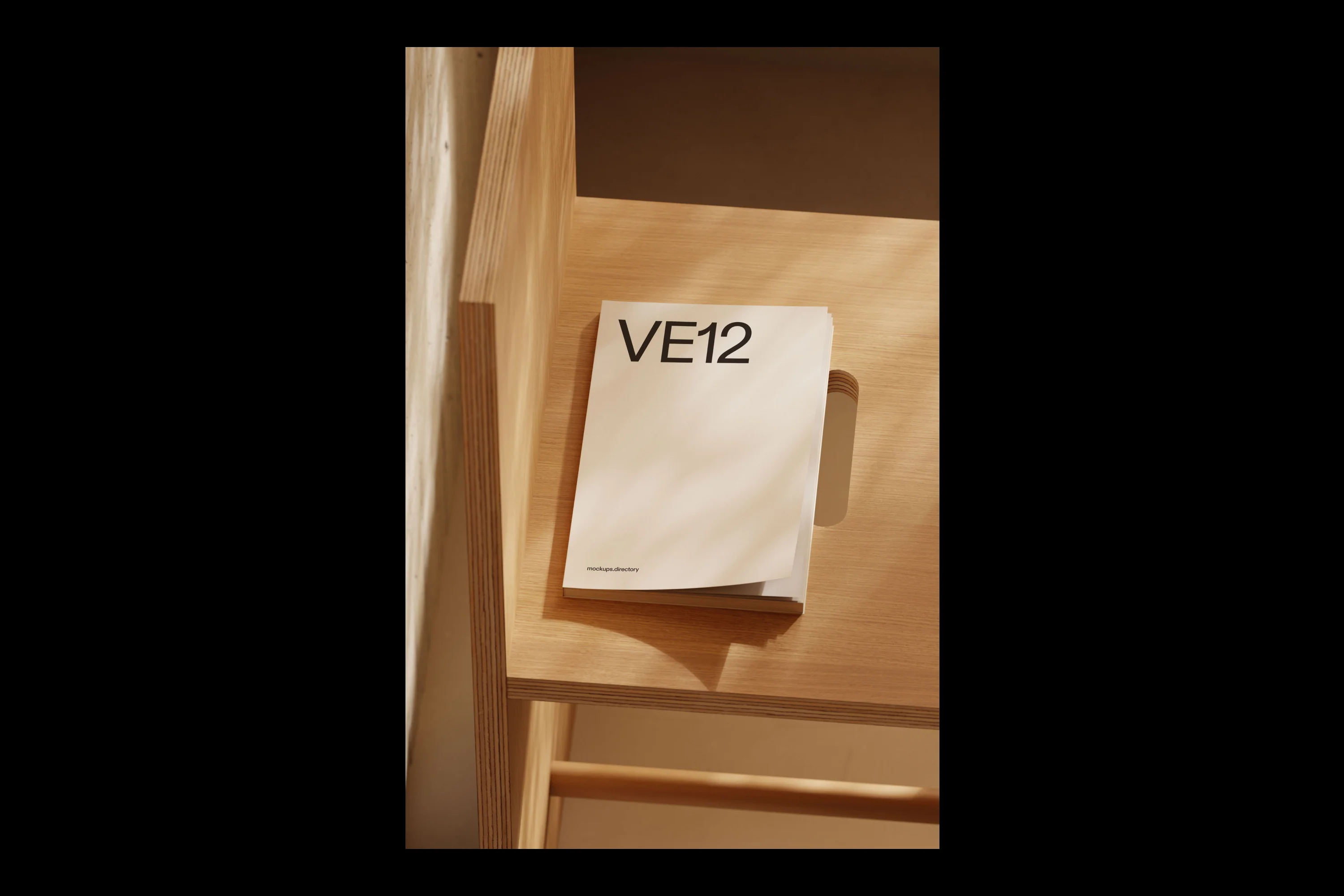VE12 — Book - Image 3